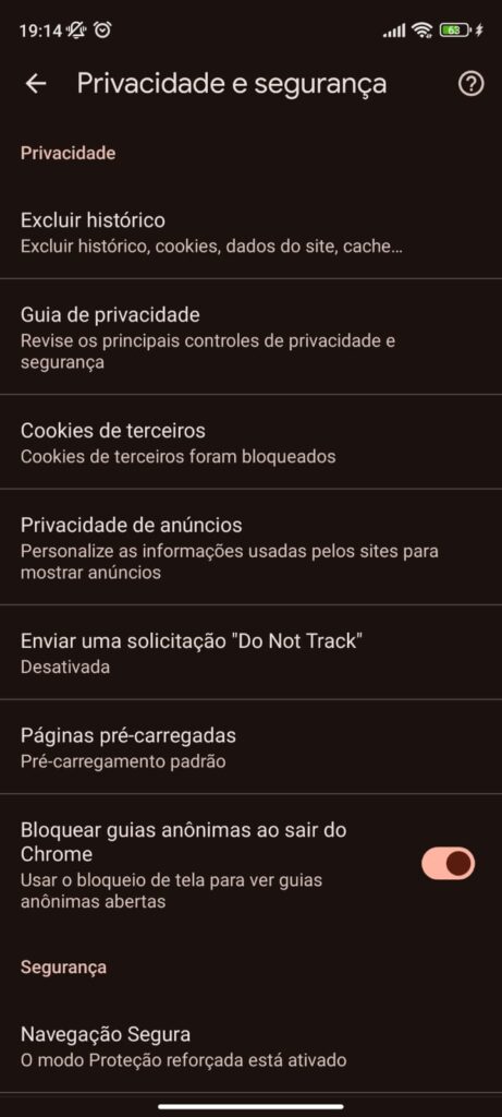 Navegador com configurações de privacidade ativadas e bloqueio de rastreadores